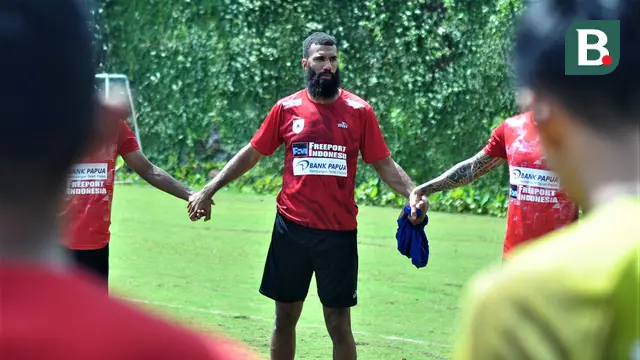 Sylvano Comvalius (Persipura Jayapura)