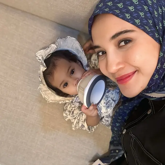 Humaira Anak Angkat Zaskia Sungkar