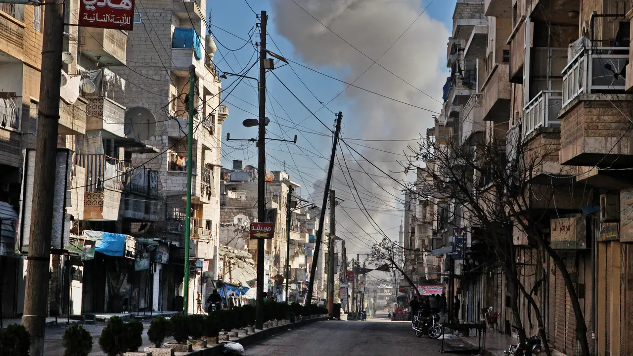 Pasukan Suriah Gempur Idlib, 23 Orang Tewas