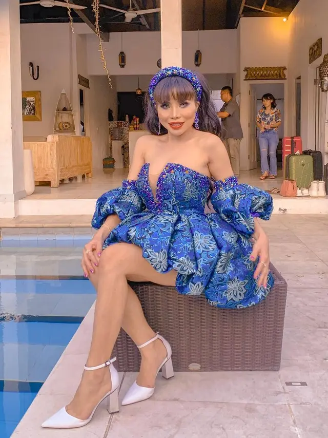 6 Potret Eva Belisima, Istri Kiwil saat Pakai Makeup Tebal Ini Jadi Sorotan