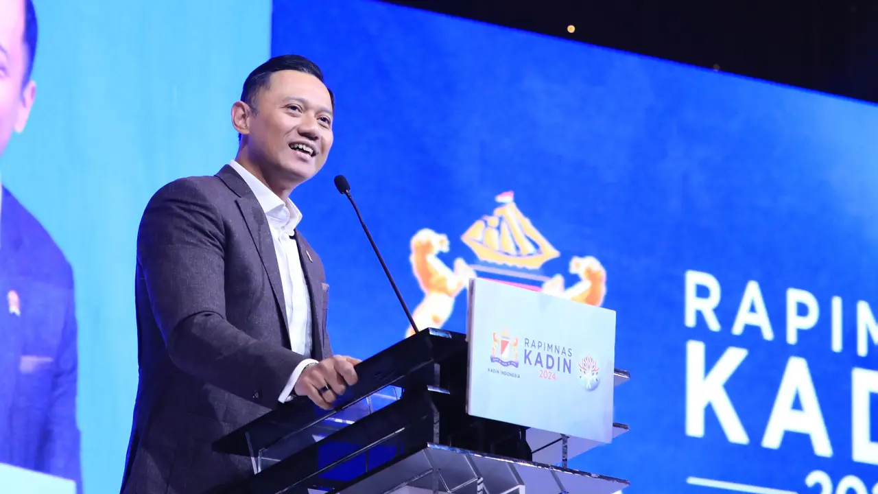 Menteri Koordinator Bidang Infrastruktur dan Pembangunan Kewilayahan, Agus Harimurti Yudhoyono (Menko AHY), menyampaikan apresiasinya terhadap Rapimnas Kadin Indonesia