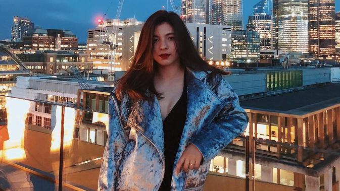Seperti Orangtuanya Ini 18 Foto Anak Artis Yang Cantik Dan Tampan News Entertainment Fimela Com