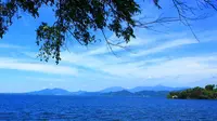 Pulau Likri merupakan pulau di tengah Danau Tondano yang akan dikembakan menjadi destinasi wisata baru di Sulawesi Utara. Foto: Ahmad Ibo.