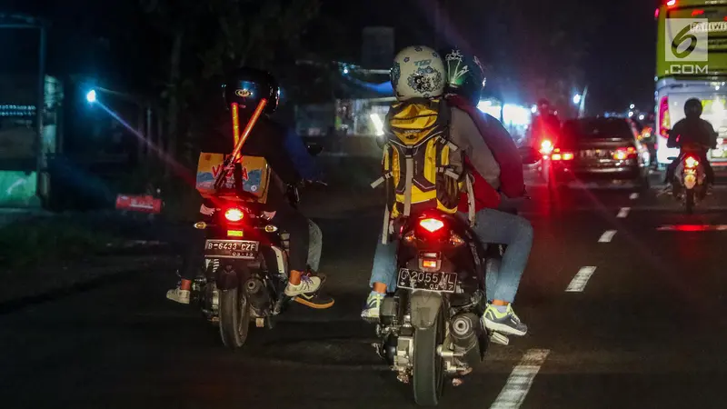 Pemudik Sepeda Motor Padati Pantura