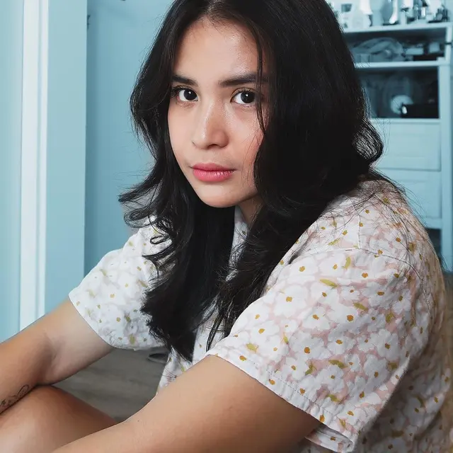 Insecure dengan Penampilannya, Ini 6 Potret Terbaru Putri Titian Sering Dipuji Bak Gadis