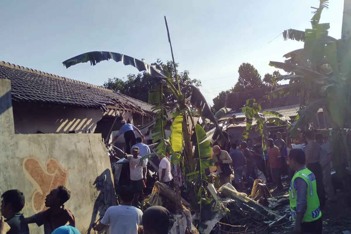 Helikopter milik TNI AD jatuh di Sleman, Yogyakarta