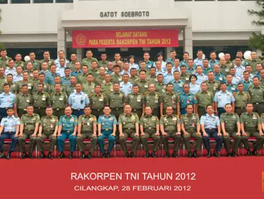 Citizen6, Cilangkap: Rakorini mengacu pada tugas pokok Puspen TNI yaitu menyelenggarakan trasformasi penerangan TNI secara terpadu dan mengembangkan sistem informasi penerangan untuk mendukung tugas pokok TNI. (Pengirim: Badarudin Bakri)