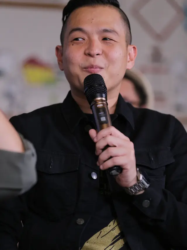 [Bintang] Ernest Prakasa