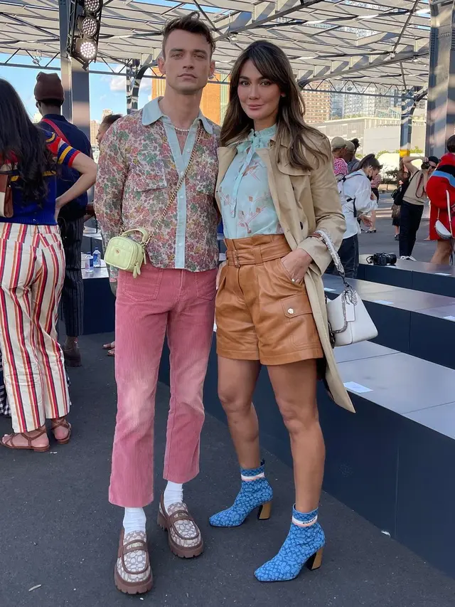 Potret Luna Maya Bersama Seleb Holywood di New York Fashion Week 2022. (Sumber: Instagram/lunamaya)