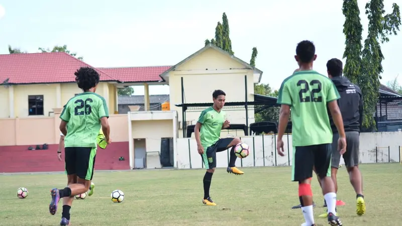 Persebaya Surabaya - Misbakhus Solikin