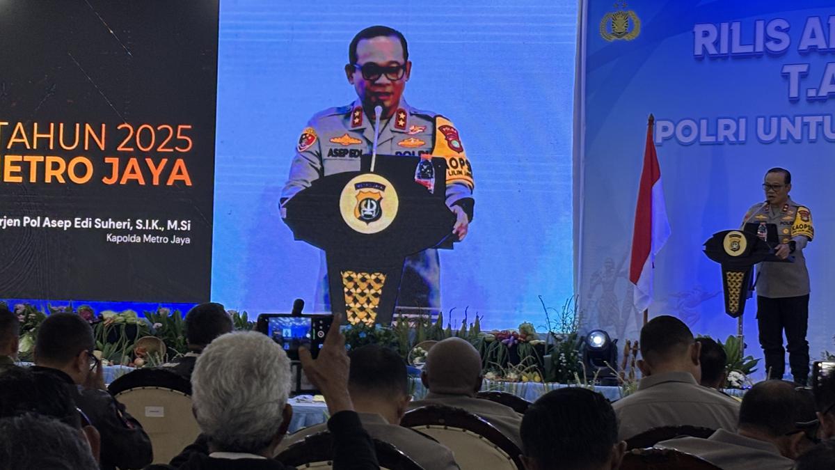 Pangkat Kapolda Metro Jaya Naik jadi Komjen, Kapolri Bicara Arahan Presiden