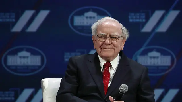 Makan Siang dengan Warren Buffet, Sosok Misterius Rela Rogoh Kocek Nyaris Rp282 Miliar