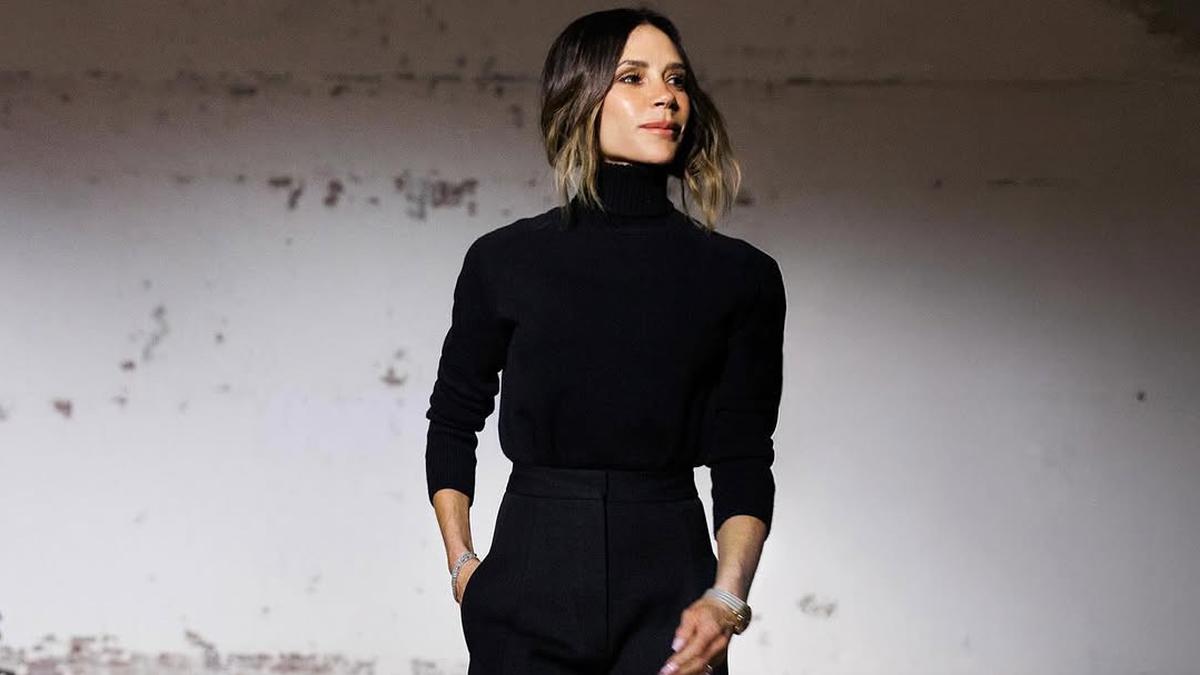 Victoria Beckham Luncurkan Kuas Makeup Mewah, Sempurnakan Riasanmu Seperti Seorang Profesional!