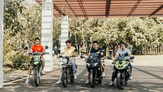 Rilis Lagu Baru, Ini 6 Potret The Junas Monkey saat Syuting Video Klip