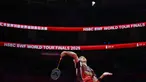 Tunggal putra Indonesia, Jonatan Christie saat bertanding melawan Christo Popov (Prancis) pada pertandingan ketiga babak penyisihan grup BWF World Tour Finals 2025 yang berlangsung di Hangzhou Olympics Sports Centre Gymnasium, China, Jumat (19/12/2025). Tunggal putra Indonesia, Jonatan Christie menutup kiprahnya di BWF World Tour Finals 2025 dengan kekalahan. (Jade Gao/AFP)
