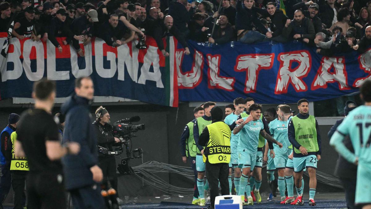 Drama 7 Gol di Stadion Olimpico: Depak AS Roma, Bologna Lolos Perempat Final Liga Europa 2025/2026