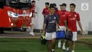 Manajer Timnas Indonesia Sumardji menegaskan, para pemain harus segera melupakan kekalahan dari Australia dan mempersiapkan diri menghadapi Bahrain dengan mental yang lebih kuat. (Liputan6.com/Herman Zakharia)