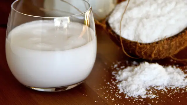 [Bintang] Buat yang Alergi Susu Sapi, Ini 5 Pilihan Penggantinya