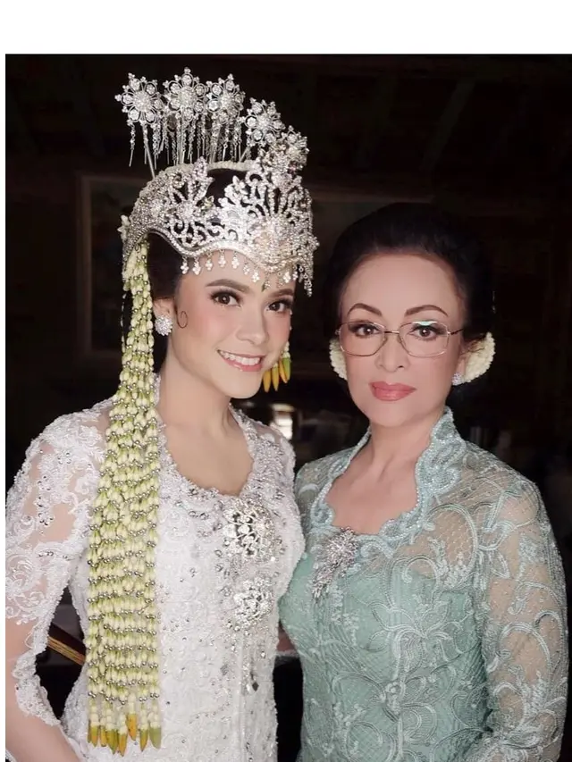 Momen Pernikahan Mantan Artis Cilik Cantika Putri Minati Atmanegara