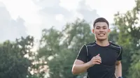 Pria sedang berolahraga. (depositphotos.com/ijeab)