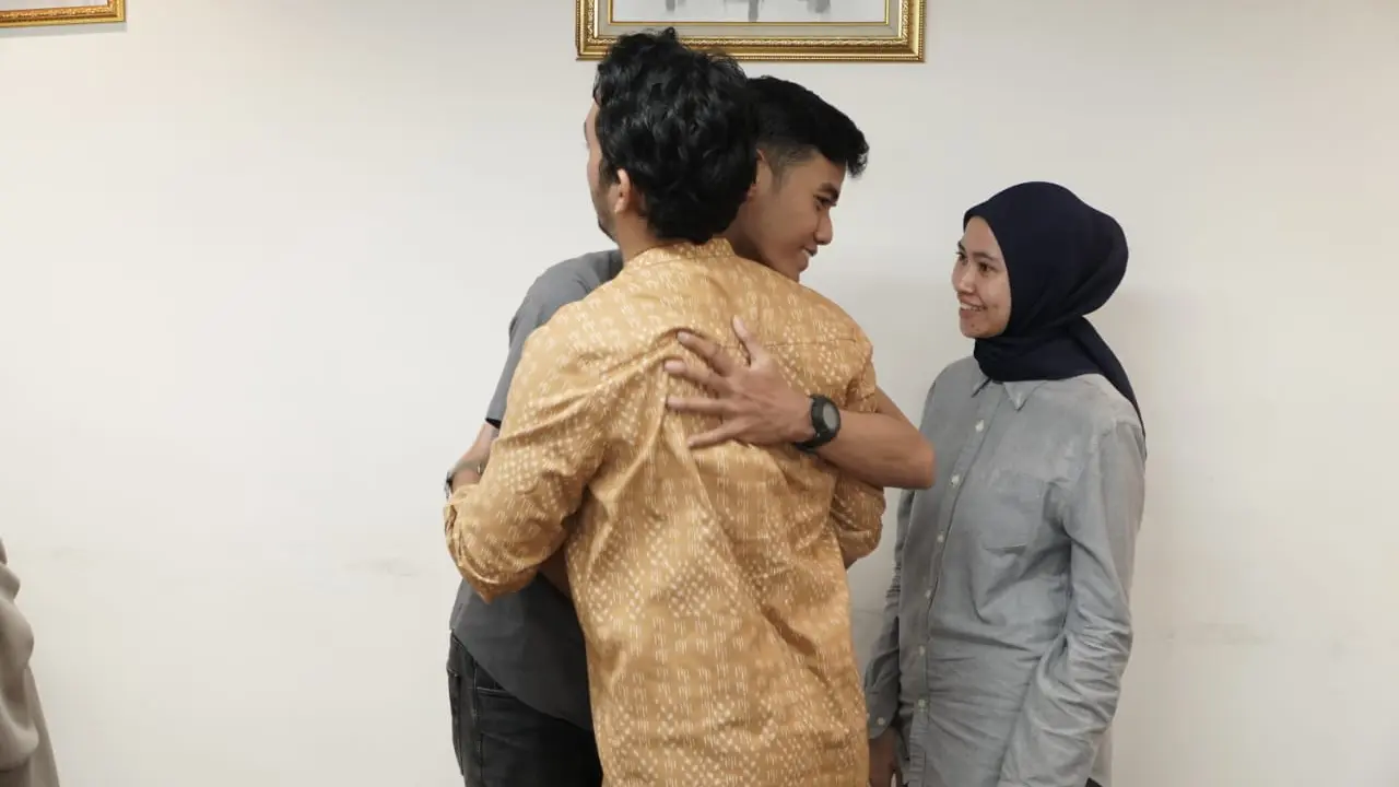 Mediasi Petugas Passenger Service Stasiun Rangkasbitung dan Anita Dewi.