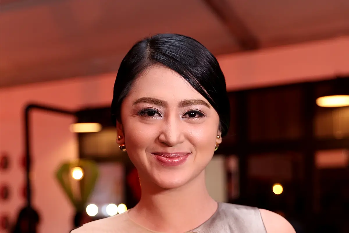 [Bintang] Dewi Perssik