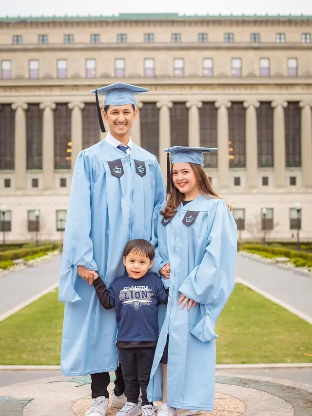 Randi Bachtiar suami Tasya Kamila wisuda S2 Columbia University (Foto: Instagram randibachtiar)