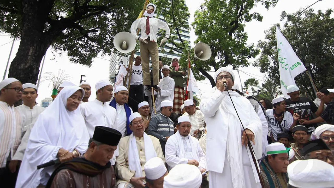 Massa FPI Kembali Demo Tolak Ahok di Balaikota