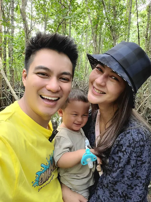 Baim Wong, Kiano Tiger Wong, dan Paula Verhoeven. (Foto: Instagram @baimwong)