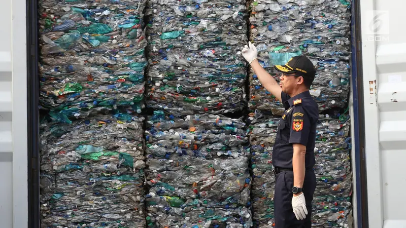 Bea Cukai Kirim Balik 135 Ton Sampah Plastik ke Australia