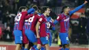 Sedangkan Elche belum beranjak dari peringkat 16 dengan perolehan 15 poin, hanya terpaut dua poin saja dari Cadiz di zona degradasi. (AP/Joan Monfort)