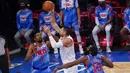 Pebasket Brooklyn Nets, James Harden, berusaha menghalau pebasket Orlando Magic, Nikola Vucevic, pada laga NBA, Sabtu (16/1/2021). Nets menang dengan skor 122-115. (AP Photo/Mary Altaffer)