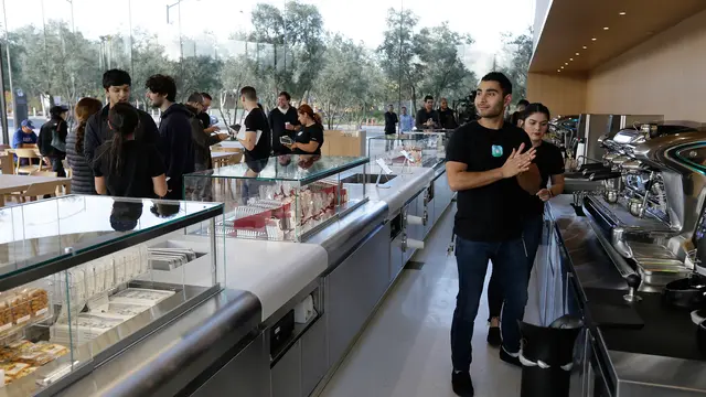Apple Resmi Buka Visitor Center di Apple Park