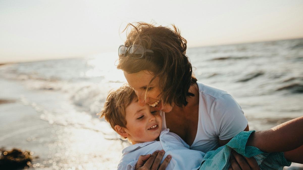 Strategi Efektif untuk Positive Parenting dan Tumbuhkan Karakter Disiplin Pada Anak