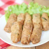 ilustrasi kekian ayam udang/copyright by Diade Riva Nugrahani (Shutterstock)