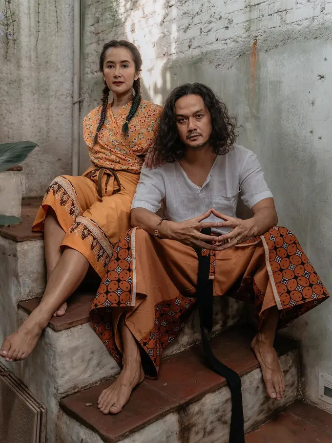 6 Potret Terbaru Widi Mulia Hamil Anak ke-4 di Usia 43 Tahun, Makin Menawan