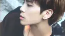 Oleh karena itu, SM Entertainment meminta agar para penggemar menghormati keputusan dari keluarga Jonghyun. (foto: pinterest.com)