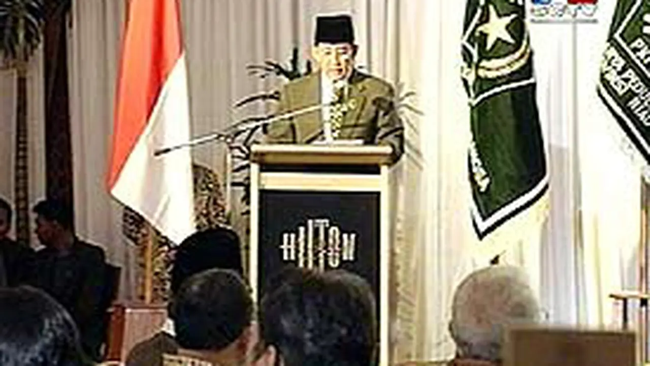 041102aPKPB.jpg