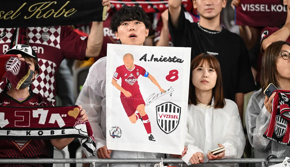 Artinya, tambahan tiga poin dari laga ini bisa memuluskan langkah tim asuhan Takayuki Yoshida untuk bisa merebut puncak klasemen dan mengincar gelar J1 League pertama mereka sepanjang sejarah. (AFP/Yuichi Yamazaki)