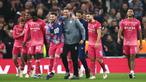 Pemain Ipswich Town merayakan kemenangan atas Tottenham Hotspur pada laga lanjutan Liga Inggris 2024/2025 di Tottenham Hotspur Stadium, London, Senin (11/11/2024) WIB. (AFP/Henry Nicholls)