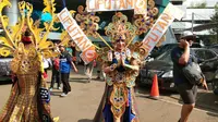 Kemeriahan kostum Parade Asian Games 2018 (Foto: Liputan6.com/Giovani Dio Prasasti)