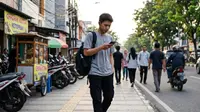 7 Karakter Orang yang Sering Pura-pura Tidak Melihat Saat Bertemu Orang yang Dihindari