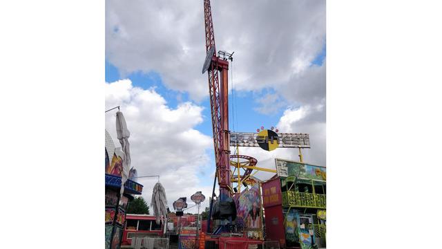 Wahana Vertigo. (sumber: Hull Live)