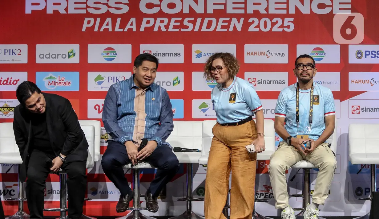 Turnamen pramusim ini menghadirkan enam tim papan atas, termasuk dua kontestan luar negeri, yakni Oxford United (Inggris), Port FC (Thailand), Persib Bandung, Arema FC, Dewa United, dan Liga Indonesia All Star. (Liputan6.com/Herman Zakharia)