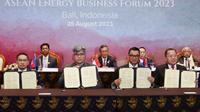 PLN berkolaborasi dengan ASEAN Centre for Energy (ACE) dan dua perusahaan listrik asal Malaysia untuk mengembangkan sistem interkoneksi antar negara. (Dok PLN)