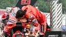 Hasil MotoGP Jepang juga menegaskan dominasi Marc Marquez di MotoGP musim 2025. Saat ini, Marc Marquez sudang berhasil mengumpukan 541 poin dengan 15 kali podium. (Toshifumi KITAMURA/AFP)