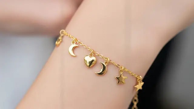 8 Pilihan Gelang Emas Rantai yang Ringan untuk Kegiatan Sosial yang Tetap Terlihat Rapi dan Elegan