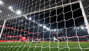 Tiga gol tambahan tersebut juga membuat Joao Pedro kini mengoleksi 11 gol dan 7 assist dalam 28 laga di Liga Inggris. (AFP/Darren Staples)