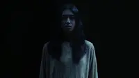 Bisikan Desa Gringsing Rilis Poster dan Trailer, Horor Misteri dengan Teknologi Virtual Production