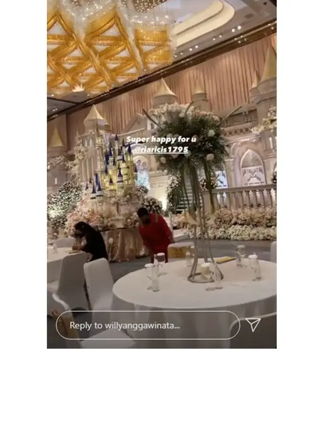 10 Momen Resepsi Pernikahan Ria Ricis dan Teuku Ryan, Mewah Bak Negeri Dongeng